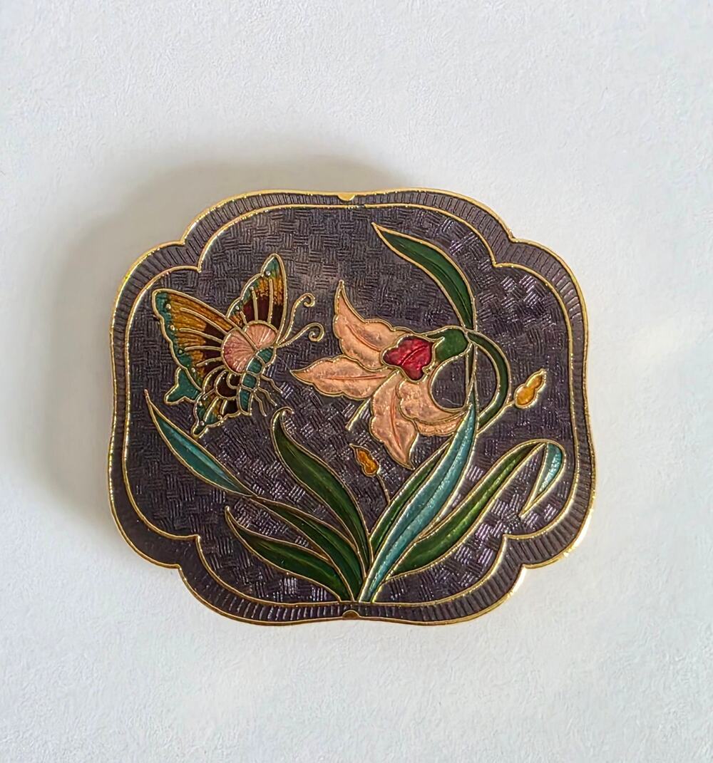 Vintage Cloisonne Style Enamel Butterfly Lily Gold Tone Scarf Clip